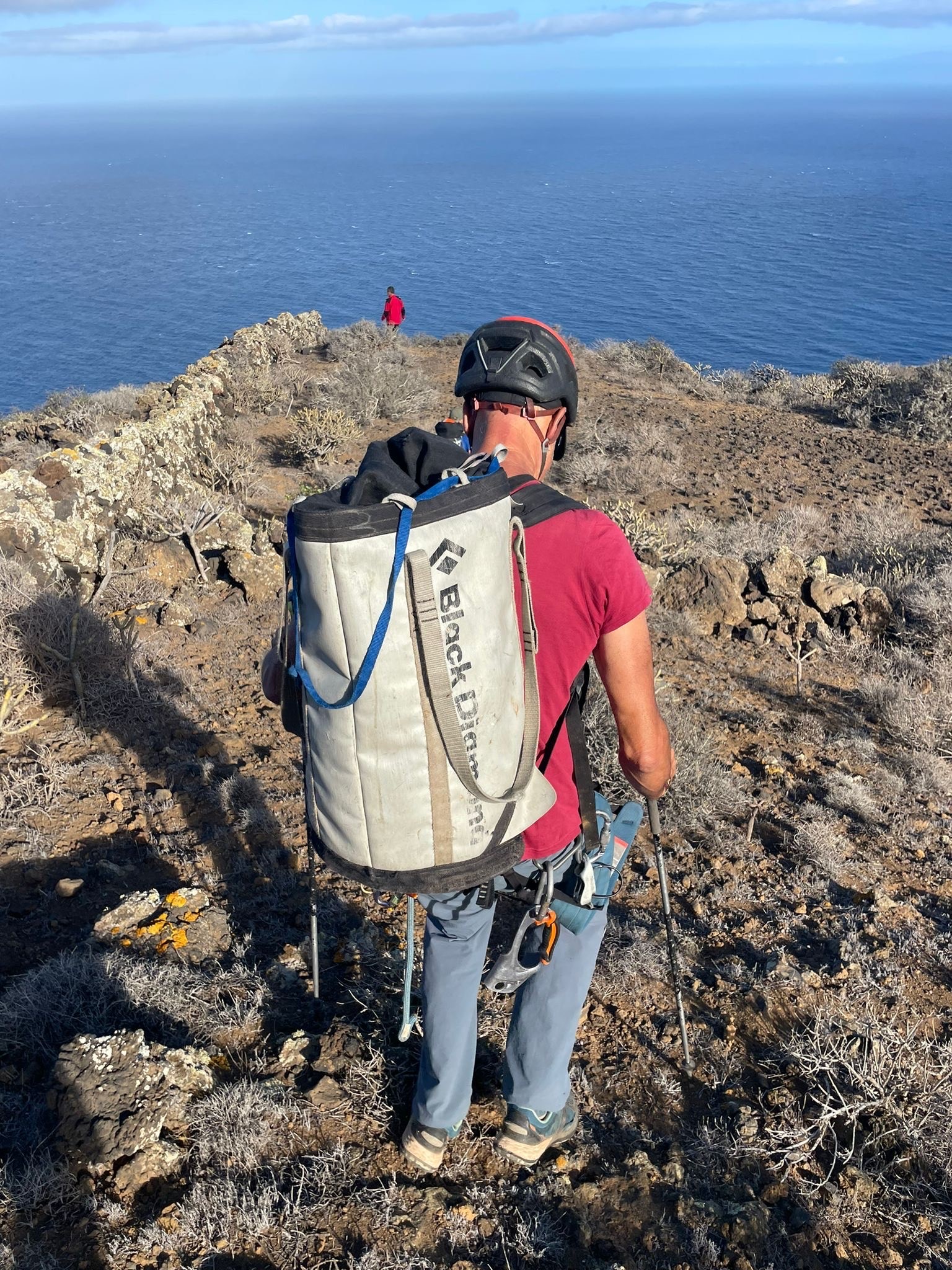 Mochilas donde van alojados los Lagartos Gigantes previo a la reintroducción