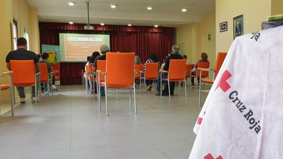 Cabildo y Cruz Roja El Hierro ponen en marcha el Plan de Empleo “Educando en el ahorro energético”